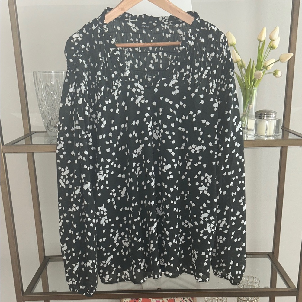 Dokotoo Dark Green and White Women's Blouse